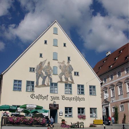 Gasthof Zum Bayerischen Hotel Greding Exterior foto